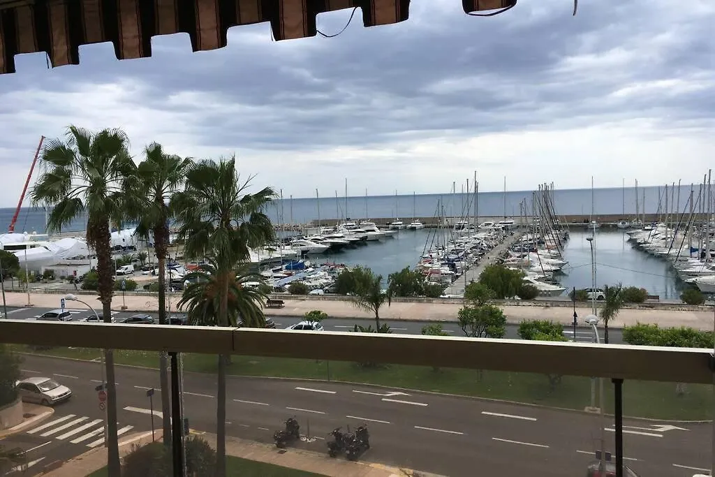 Apartment Vue Mer Port De Garavan Menton