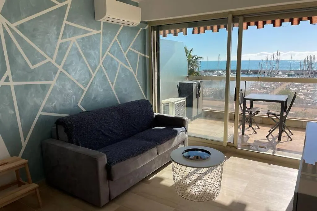 Apartment Vue Mer Port De Garavan Menton France
